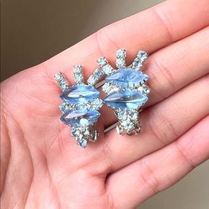 Vintage Silver tone Prong Set Light Blue Glass Rhinestone clip on Earrings